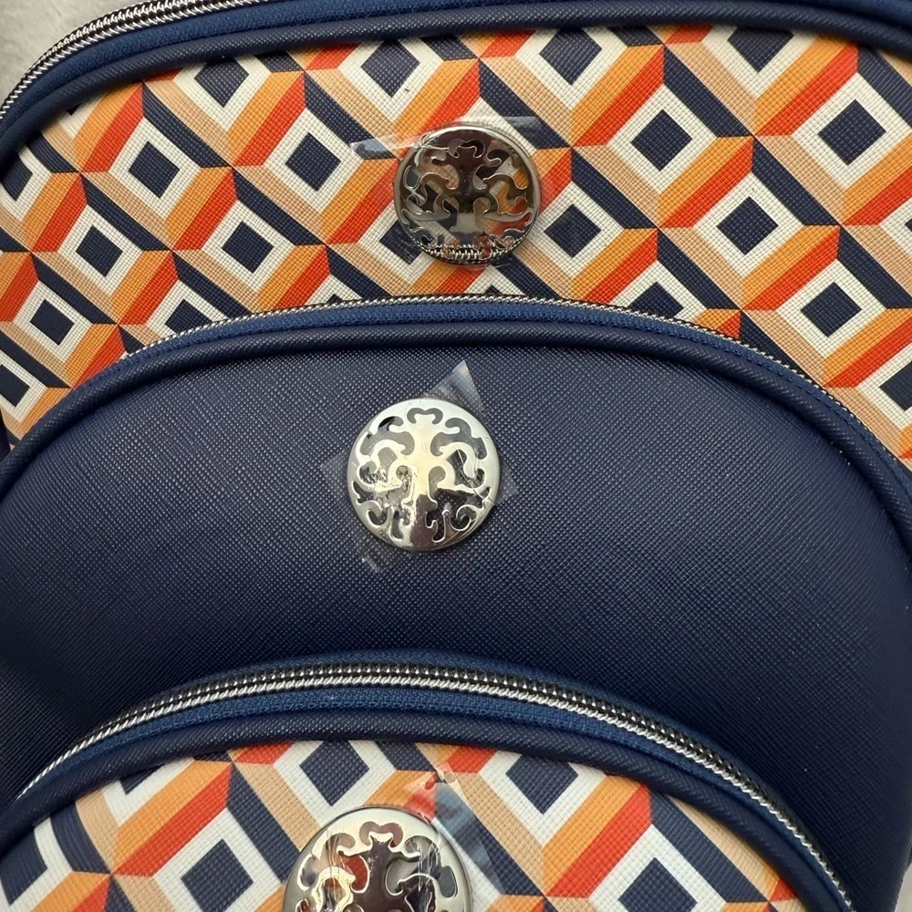 set of three RIKA cosmetic bags.